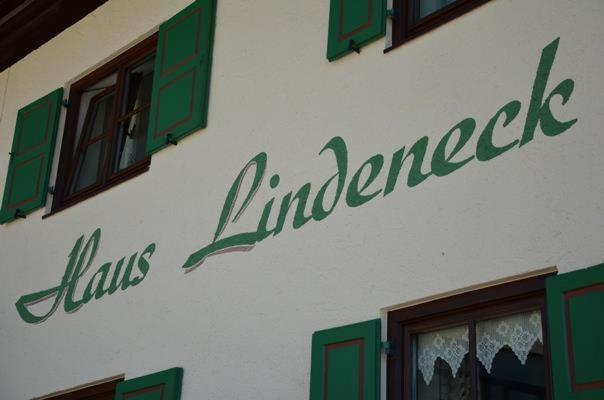 Haus Lindeneck - Erika Schwentner Lägenhet Kössen Exteriör bild