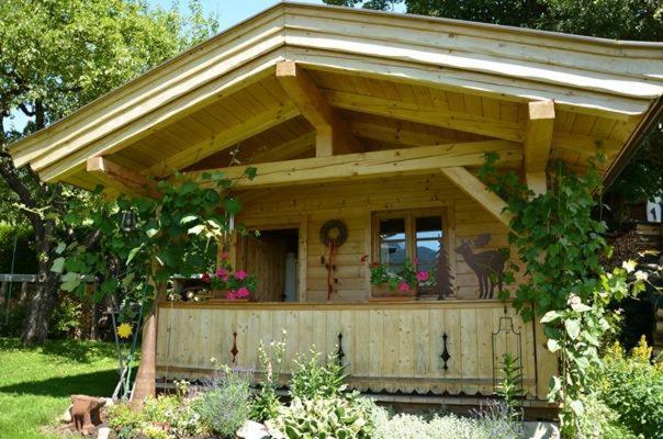 Haus Lindeneck - Erika Schwentner Lägenhet Kössen Exteriör bild